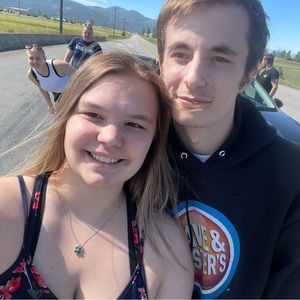 Meet your Posher, Jenni